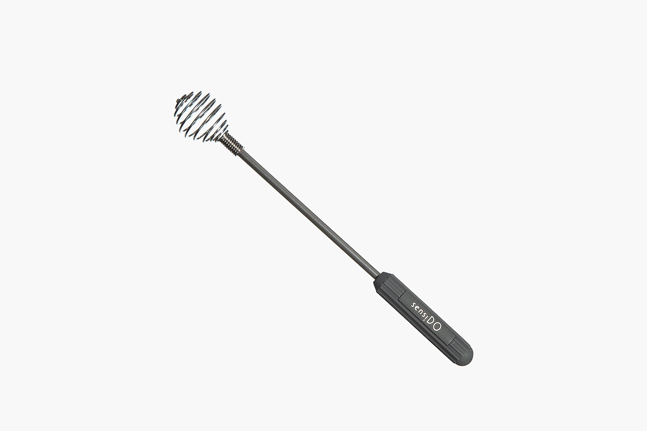 SensiDO Paint mixing whisk with logo